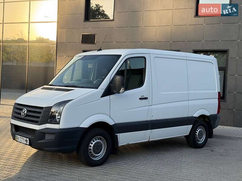 Грузовой фургон Volkswagen Crafter 2012 в 