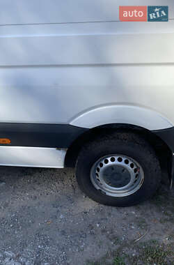 Грузовой фургон Volkswagen Crafter 2015 в 