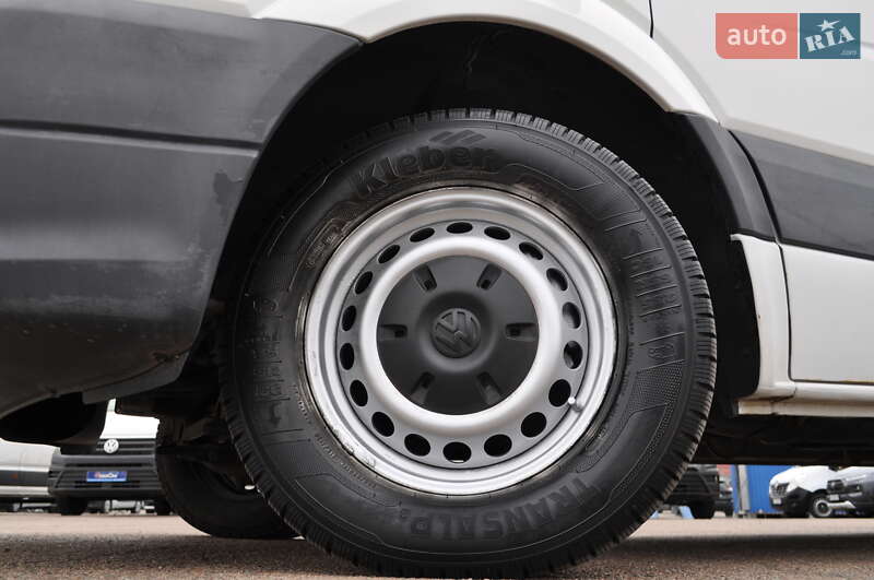 Грузовой фургон Volkswagen Crafter 2014 в Киеве