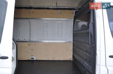 Грузовой фургон Volkswagen Crafter 2014 в 