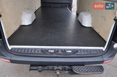 Грузовой фургон Volkswagen Crafter 2014 в 