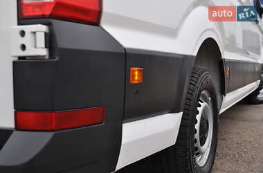 Грузовой фургон Volkswagen Crafter 2020 в 