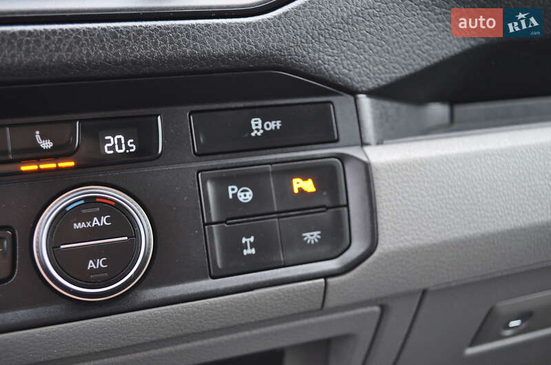 Грузовой фургон Volkswagen Crafter 2020 в Киеве