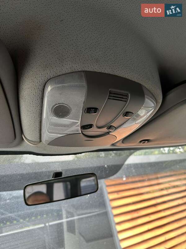Микроавтобус Volkswagen Crafter 2012 в Киеве
