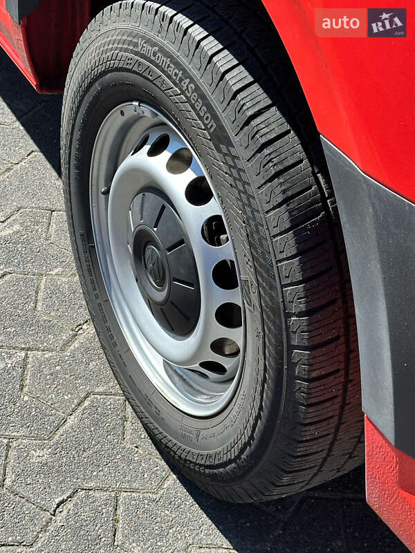 Грузовой фургон Volkswagen Crafter 2023 в Хорошеве