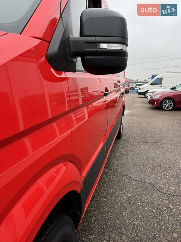 Грузовой фургон Volkswagen Crafter 2019 в Киеве