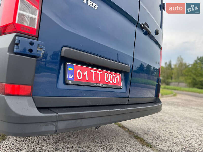 Грузовой фургон Volkswagen Crafter 2019 в Дрогобыче