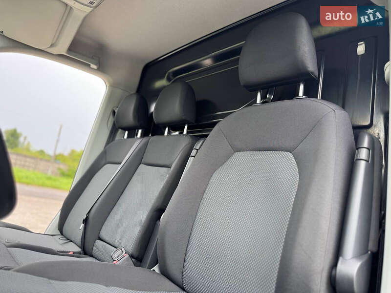 Грузовой фургон Volkswagen Crafter 2019 в Дрогобыче