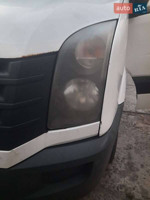 Грузовой фургон Volkswagen Crafter 2012 в Днепре
