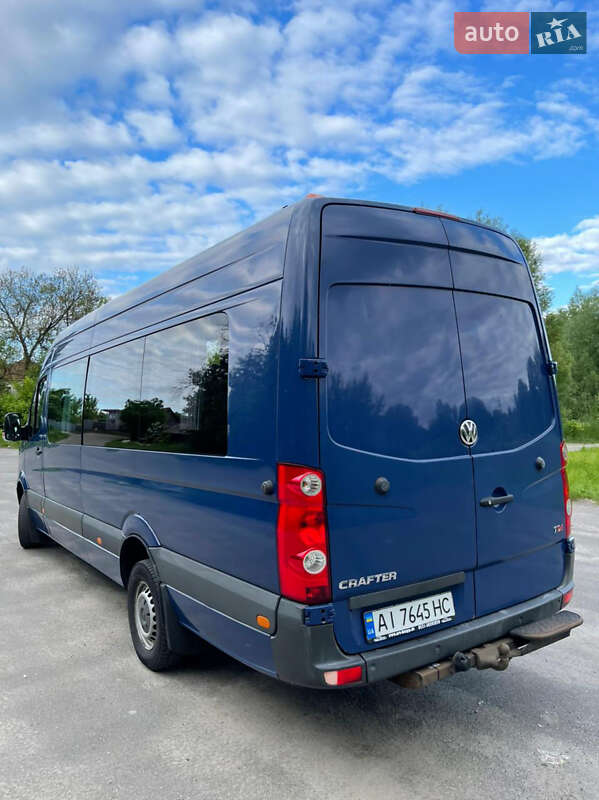 Пригородный автобус Volkswagen Crafter 2012 в Переяславе
