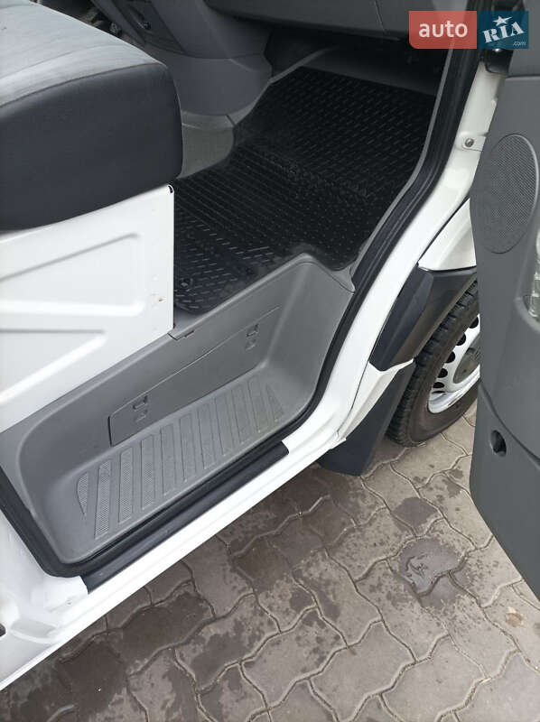 Грузовой фургон Volkswagen Crafter 2015 в Николаеве
