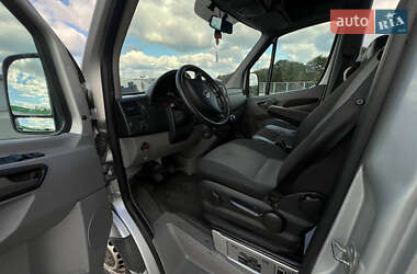 Грузопассажирский фургон Volkswagen Crafter 2010 в 