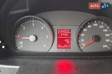 Грузовой фургон Volkswagen Crafter 2013 в 