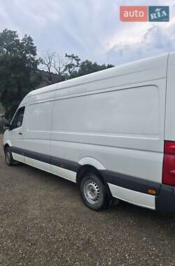 Грузовой фургон Volkswagen Crafter 2013 в 