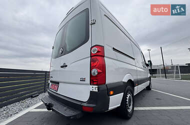 Вантажний фургон Volkswagen Crafter 2015 в 