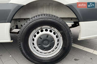 Вантажний фургон Volkswagen Crafter 2015 в 