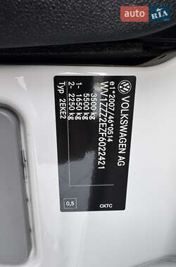 Вантажний фургон Volkswagen Crafter 2015 в 
