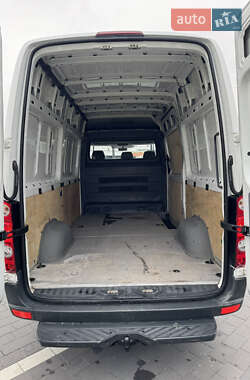 Вантажний фургон Volkswagen Crafter 2015 в 