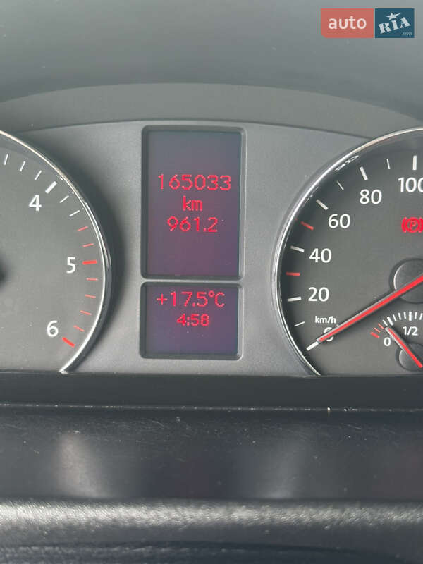 Вантажний фургон Volkswagen Crafter 2016 в Дубні