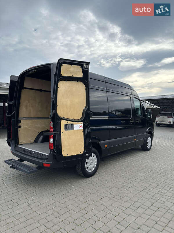 Вантажний фургон Volkswagen Crafter 2016 в Дубні
