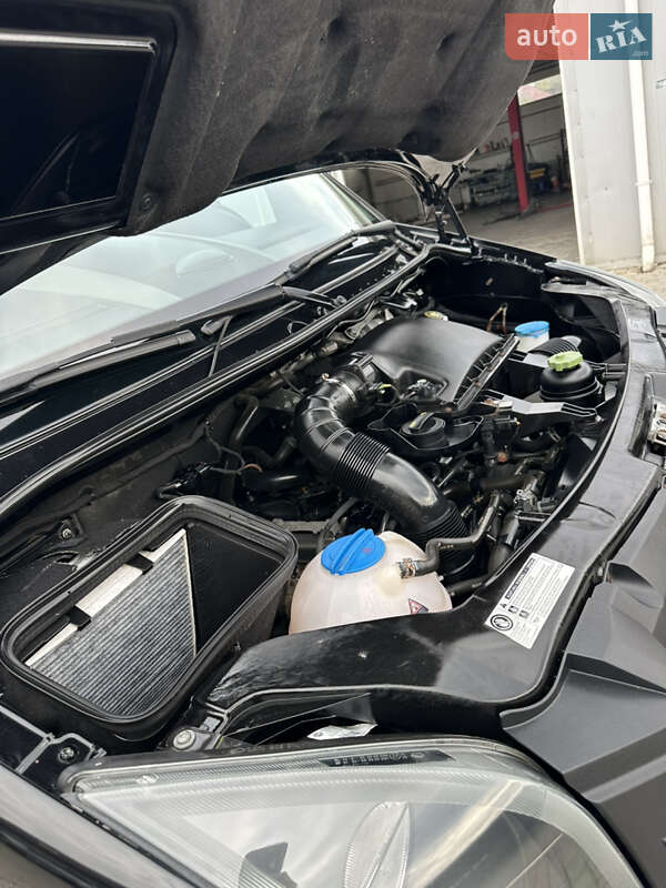 Вантажний фургон Volkswagen Crafter 2016 в Дубні