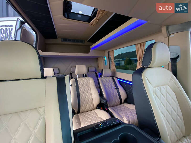 Микроавтобус Volkswagen Crafter 2018 в Хусте фото 32 Микроавтобус Volkswagen Crafter 2018 в Хусте
