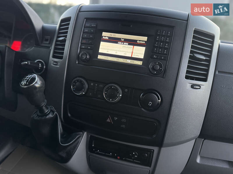 Вантажний фургон Volkswagen Crafter 2015 в Луцьку фото 7 Вантажний фургон Volkswagen Crafter 2015 в Луцьку