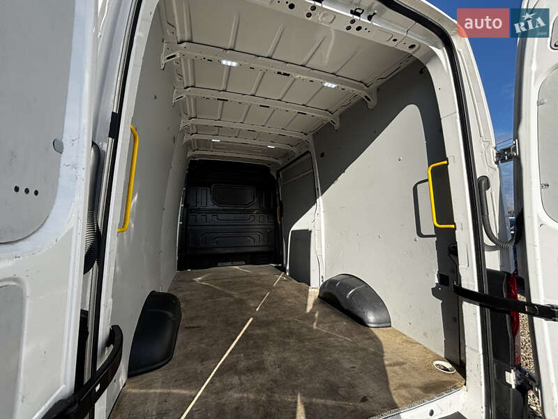 Грузовой фургон Volkswagen Crafter 2021 в Львове