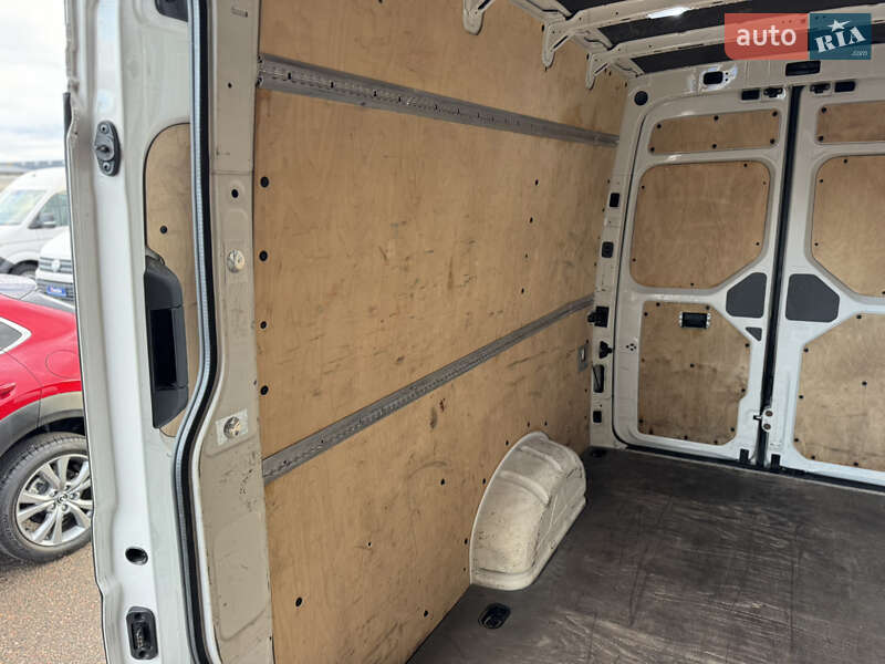 Грузовой фургон Volkswagen Crafter 2018 в Киеве фото 14 Грузовой фургон Volkswagen Crafter 2018 в Киеве