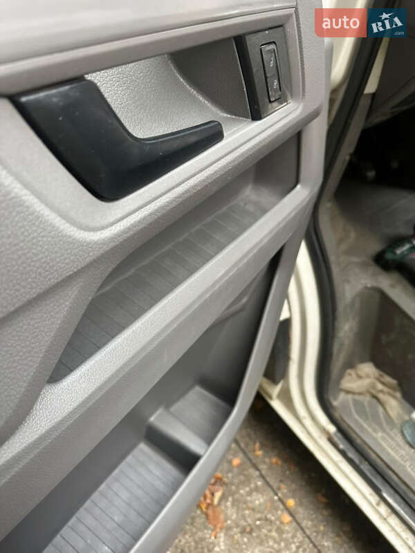 Вантажний фургон Volkswagen Crafter 2019 в Виноградові фото 16 Вантажний фургон Volkswagen Crafter 2019 в Виноградові