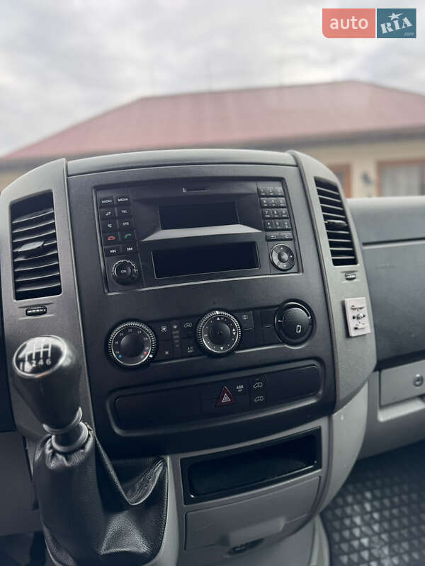 Грузовой фургон Volkswagen Crafter 2015 в Иршаве фото 8 Грузовой фургон Volkswagen Crafter 2015 в Иршаве