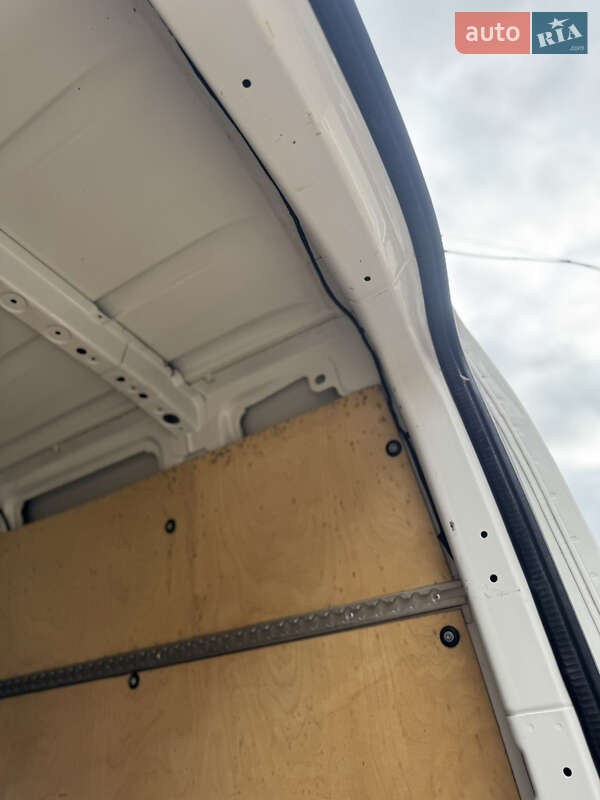 Грузовой фургон Volkswagen Crafter 2015 в Иршаве фото 22 Грузовой фургон Volkswagen Crafter 2015 в Иршаве