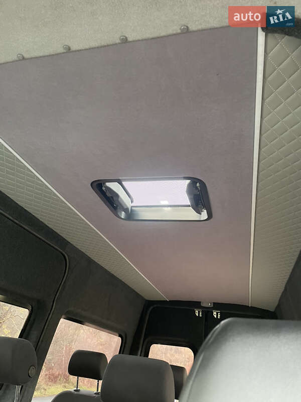 Мікроавтобус Volkswagen Crafter 2014 в Хусті