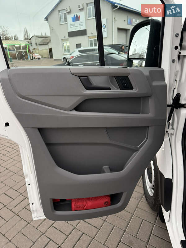 Грузовой фургон Volkswagen Crafter 2021 в Киеве