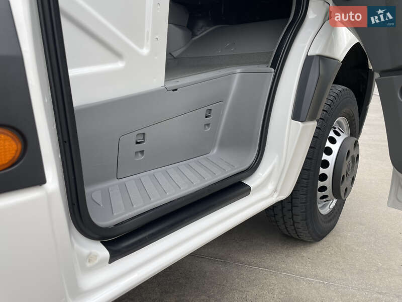 Вантажний фургон Volkswagen Crafter 2017 в Одесі фото 66 Вантажний фургон Volkswagen Crafter 2017 в Одесі