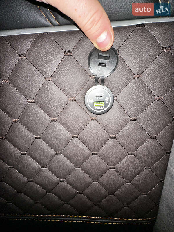 Мікроавтобус Volkswagen Crafter 2015 в Рівному фото 8 Мікроавтобус Volkswagen Crafter 2015 в Рівному