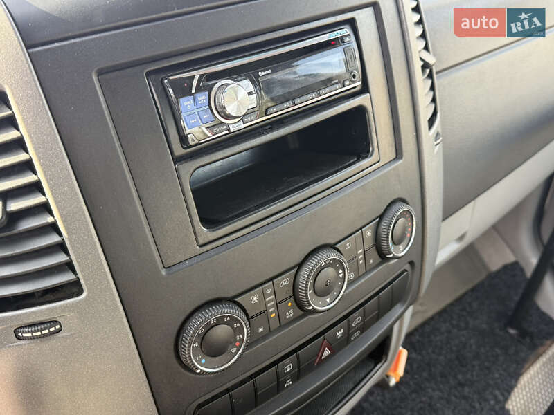 Туристический / Междугородний автобус Volkswagen Crafter 2010 в Староконстантинове фото 10 Туристический / Междугородний автобус Volkswagen Crafter 2010 в Староконстантинове