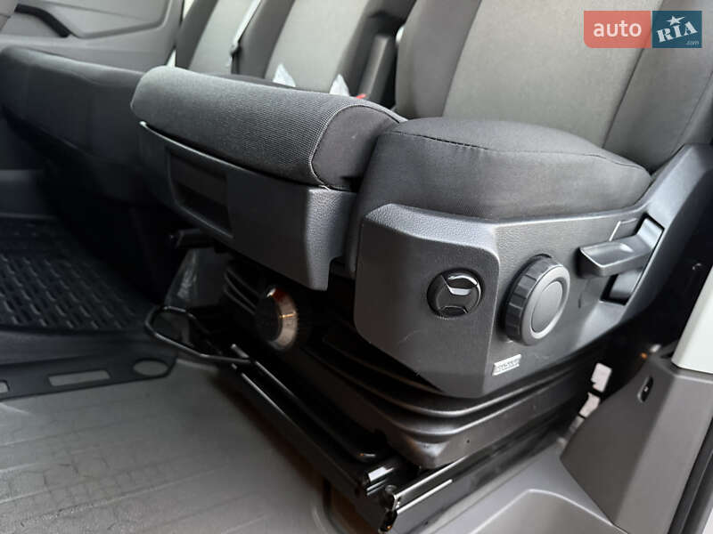 Грузовой фургон Volkswagen Crafter 2018 в Дубно