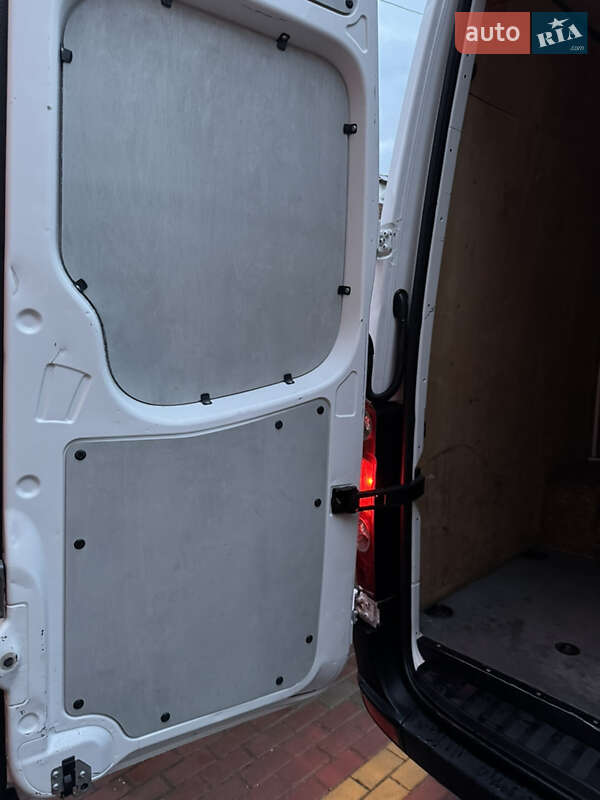 Вантажний фургон Volkswagen Crafter 2011 в Тячеві фото 56 Вантажний фургон Volkswagen Crafter 2011 в Тячеві