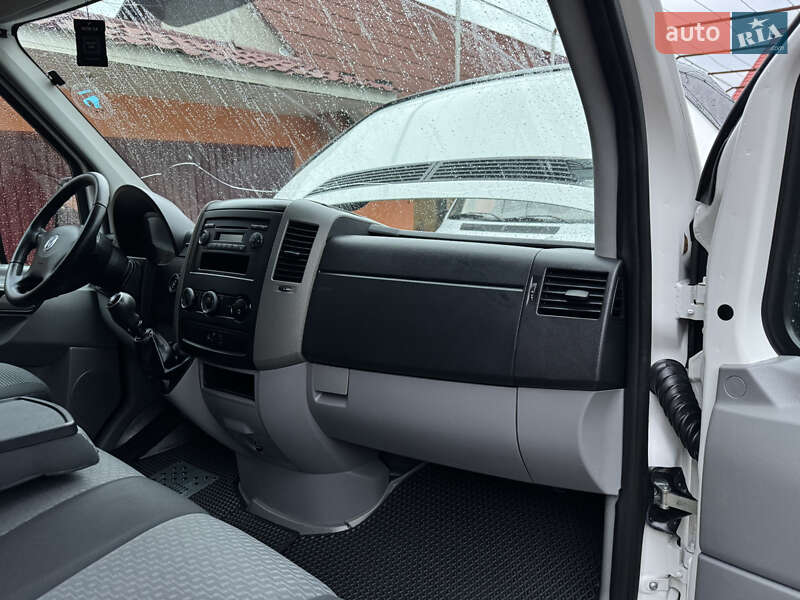 Вантажний фургон Volkswagen Crafter 2011 в Тячеві фото 69 Вантажний фургон Volkswagen Crafter 2011 в Тячеві