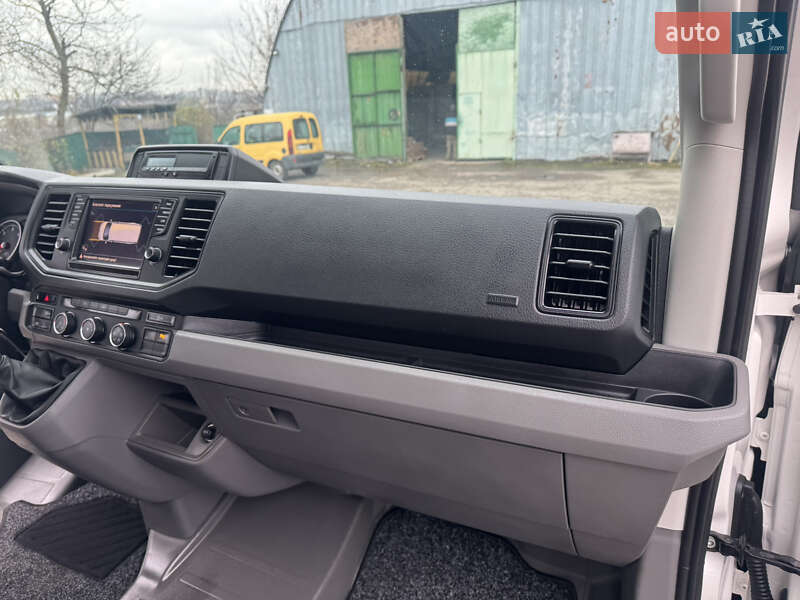 Грузопассажирский фургон Volkswagen Crafter 2019 в Ровно