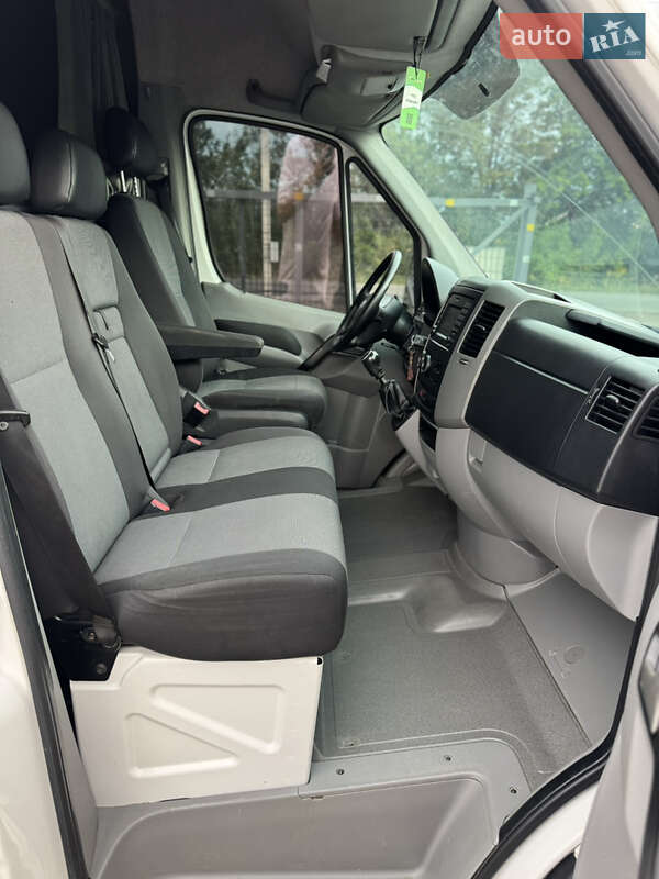 Вантажний фургон Volkswagen Crafter 2015 в Іршаві фото 31 Вантажний фургон Volkswagen Crafter 2015 в Іршаві