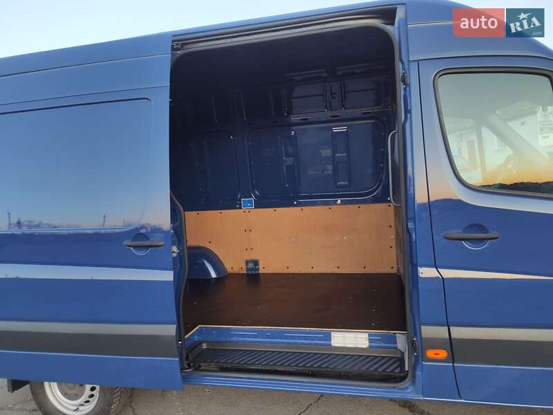 Грузовой фургон Volkswagen Crafter 2016 в Ровно фото 17 Грузовой фургон Volkswagen Crafter 2016 в Ровно