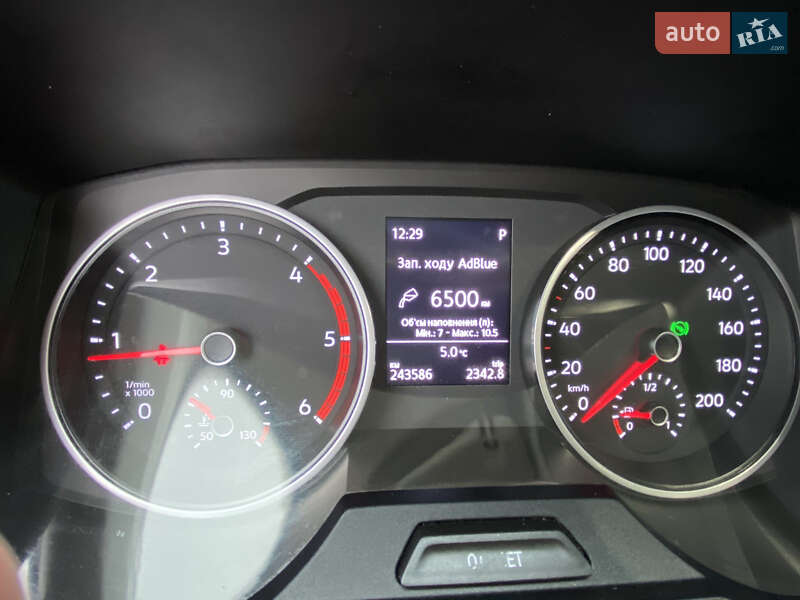 Грузовой фургон Volkswagen Crafter 2020 в Киеве