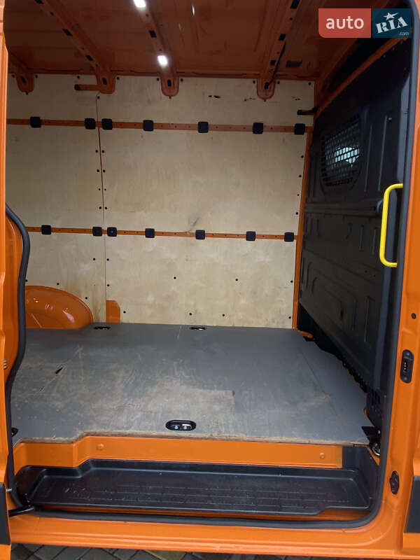 Грузовой фургон Volkswagen Crafter 2020 в Киеве