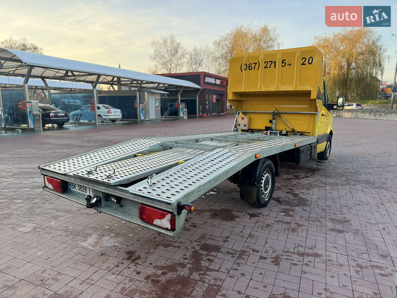 Автовоз Volkswagen Crafter 2012 в Ровно