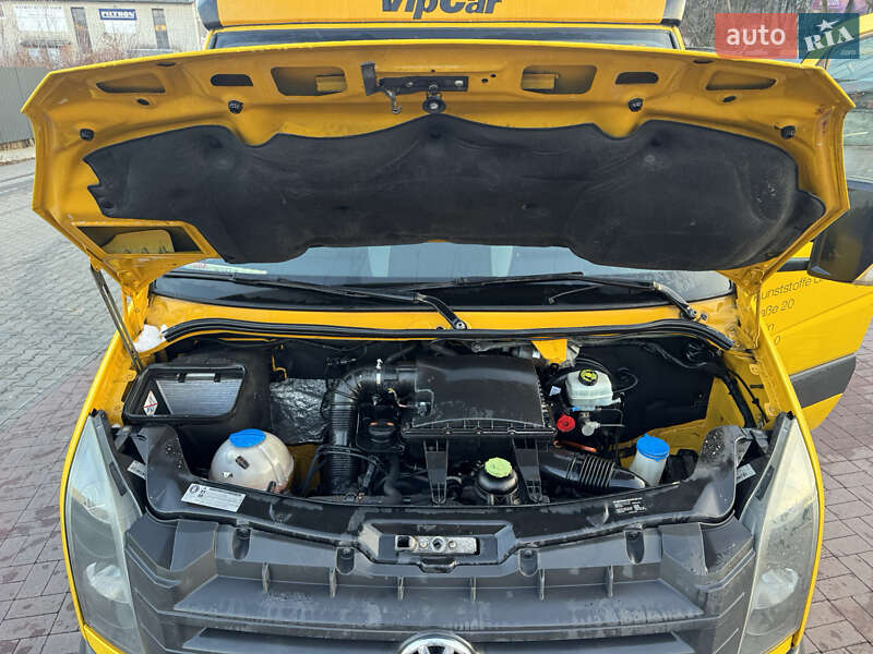 Автовоз Volkswagen Crafter 2012 в Ровно