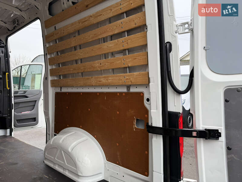 Вантажопасажирський фургон Volkswagen Crafter 2020 в Рівному