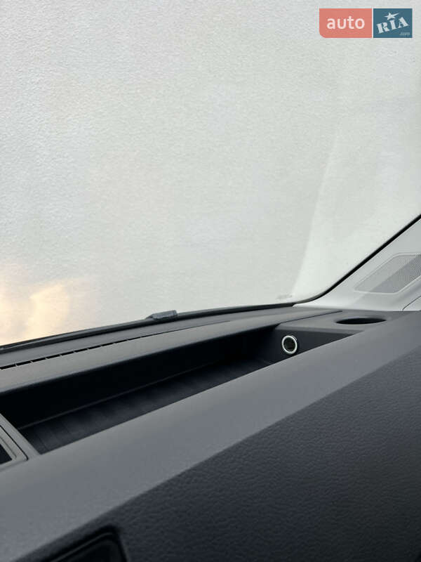 Вантажний фургон Volkswagen Crafter 2022 в Луцьку