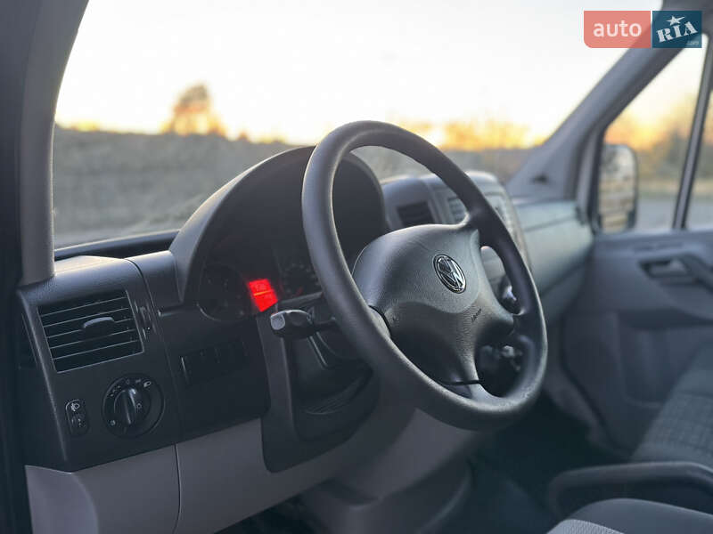 Грузовой фургон Volkswagen Crafter 2015 в Луцке